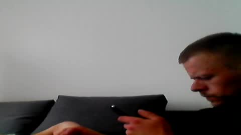 Snapshot of hubikush22 chatting on 05.23.26 hubikush22 online show from 05.23.26