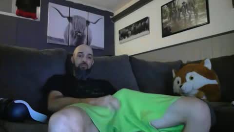 Snapshot of huckthefinn chatting on 03.29.26 huckthefinn online show from 03.29.26