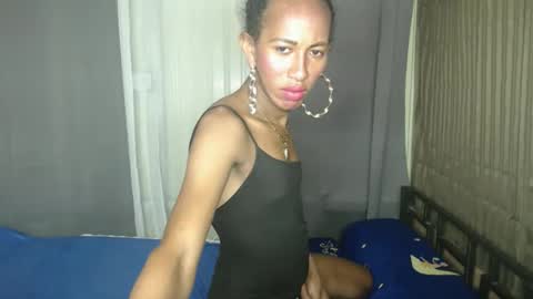 hugecock_caramel online show from 03.10.26