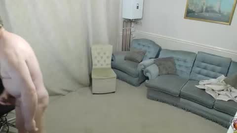 Snapshot of hugedick1965 chatting on 02.19.26 hugedick1965 online show from 02.19.26