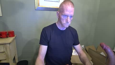 Snapshot of hugentuscaloosa chatting on 02.14.26 CAROLINA TIM online show from 02.14.26