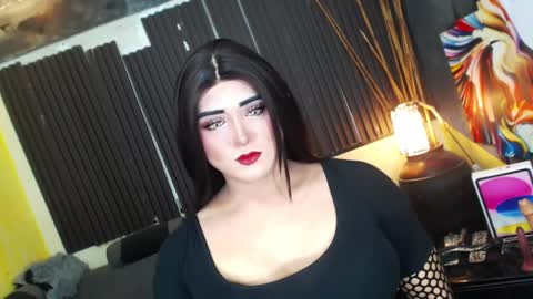 MsLovely online show from 04.28.26