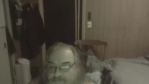 lonely huggy bear online show from 02.05.26