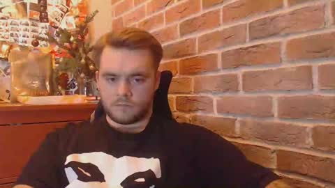 Hugo online show from 01.12.25