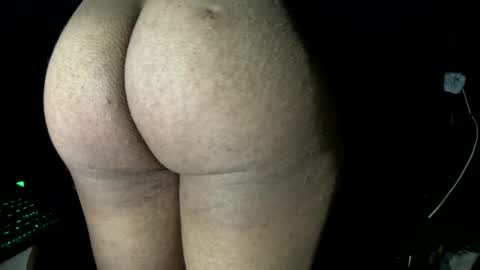 Snapshot of hugo_brazil chatting on 11.02.25 hugo_brazil online show from 11.02.25