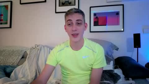 Snapshot of hugolandcam chatting on 02.17.25 Hugo online show from 02.17.25