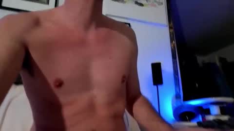 Snapshot of hugolandcam chatting on 11.11.25 Hugo online show from 11.11.25