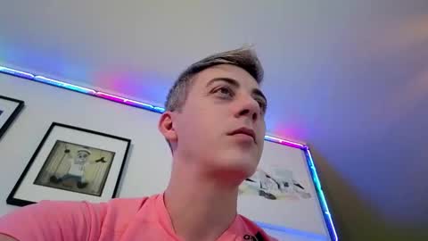 Snapshot of hugolandcam chatting on 12.03.25 Hugo online show from 12.03.25