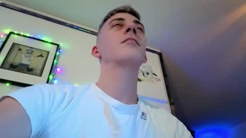 Snapshot of hugolandcam chatting on 12.20.25 Hugo online show from 12.20.25