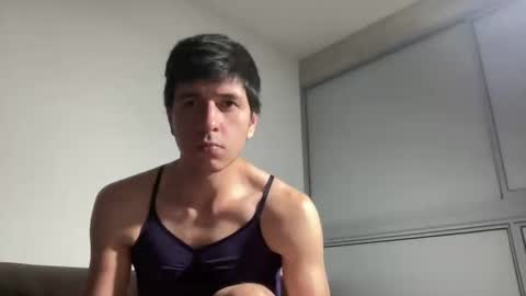 Snapshot of hugovanegasrv chatting on 09.30.25 morbosoxxx online show from 09.30.25