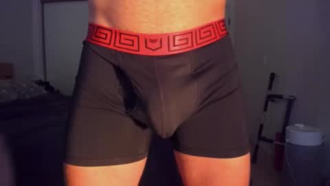 Snapshot of hung_dude_19 chatting on 03.14.26 Jackson Woods online show from 03.14.26