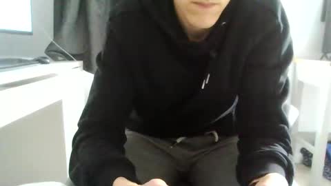 Hungandhorny100 online show from 02.26.25