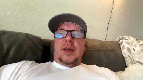 HuingsingleDad79 online show from 05.13.26