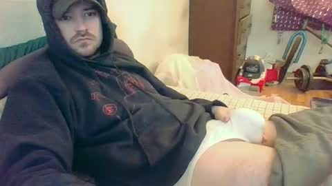 Snapshot of hungsubbb chatting on 02.07.25 Boi online show from 02.07.25