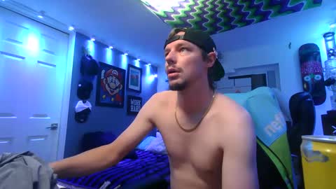 Snapshot of hungtxcock92 chatting on 09.20.25 hungtxcock92 online show from 09.20.25