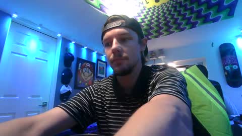 Snapshot of hungtxcock92 chatting on 09.28.25 hungtxcock92 online show from 09.28.25