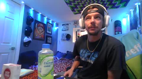 Snapshot of hungtxcock92 chatting on 10.04.25 hungtxcock92 online show from 10.04.25