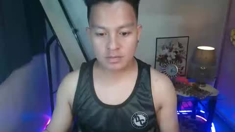 hunk_danny online show from 03.02.25