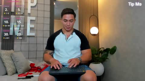 hunk_ryan online show from 02.16.25