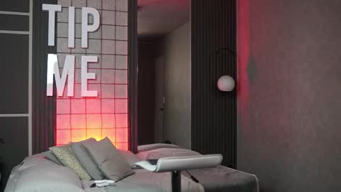 hunk_ryan online show from 12.16.25