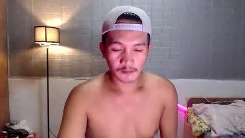 hunkylloyd online show from 02.21.26