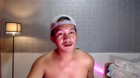 hunkylloyd online show from 02.26.26