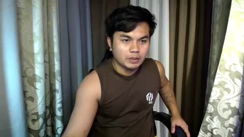 hunkyzeus online show from 07.06.26