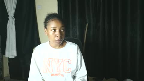 Snapshot of hunsweetpie chatting on 03.16.26 hunsweetpie online show from 03.16.26