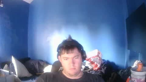Snapshot of hunter_lust97 chatting on 05.15.26 hunter_lust97 online show from 05.15.26