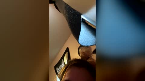 hunterbelle online show from 07.04.26