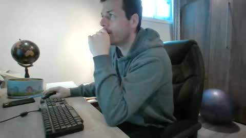 Snapshot of hurley7890 chatting on 01.30.25 hurley7890 online show from 01.30.25