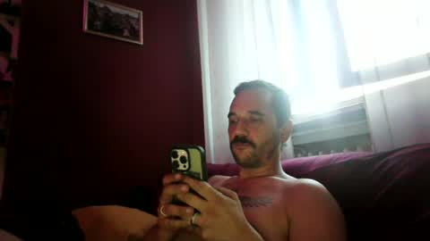 Snapshot of hurricap chatting on 06.21.26 hurricap online show from 06.21.26