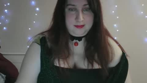 hushandhold online show from 05.09.26