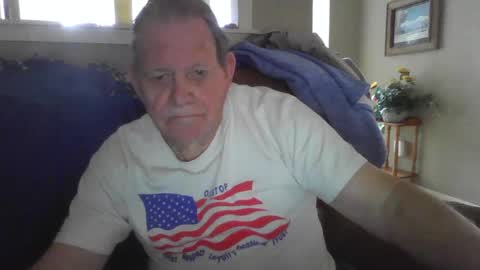 Snapshot of hvl13 chatting on 01.07.25 hvl13 online show from 01.07.25