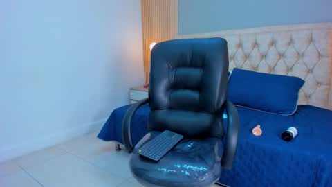 hxxyro online show from 03.13.26