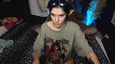 Hyeon Jin online show from 01.13.25