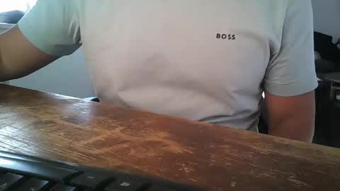 Snapshot of hypnoslutger chatting on 02.25.26 hypnoslut online show from 02.25.26