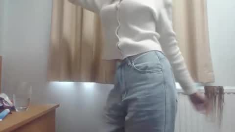 hypnoticlily online show from 04.17.26