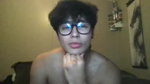 Snapshot of hyunluv chatting on 10.18.25 hyunluv online show from 10.18.25