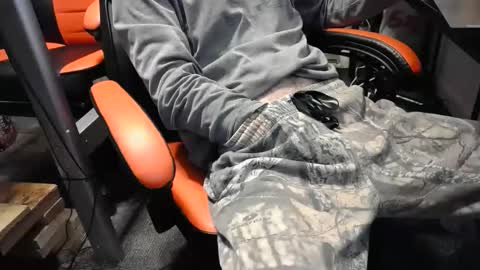 Snapshot of i_am_only_human chatting on 10.18.25 lucifer online show from 10.18.25