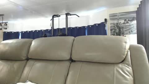 Snapshot of i_fetishize_u chatting on 01.07.26 ShortStuff online show from 01.07.26