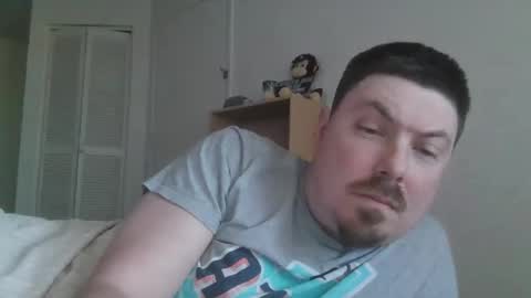 Snapshot of iaguy0587 chatting on 03.11.26 iaguy0587 online show from 03.11.26