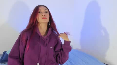 Your favorite IAM LUISA  online show from 02.02.25