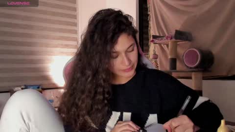 Snapshot of iam_nikki chatting on 01.15.25 On instagram Imm  NikkiHelp me reach 100 likes online show from 01.15.25