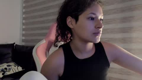 Snapshot of iam_nikki chatting on 03.06.25 On instagram Imm  NikkiHelp me reach 100 likes online show from 03.06.25