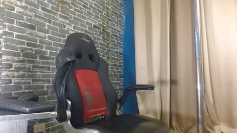 Snapshot of iam_samy__ chatting on 05.19.26 Samy online show from 05.19.26