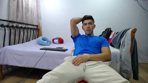 iam_yourbabyprincess_xd online show from 01.29.25