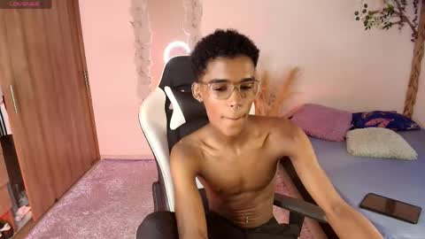Snapshot of iamandrey_ chatting on 05.31.26 iamandrey_ online show from 05.31.26