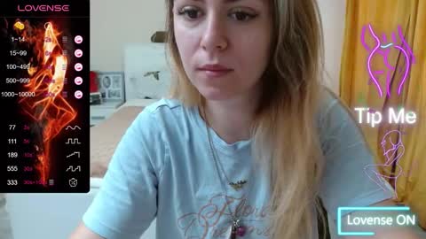 Snapshot of iamdaddyissues chatting on 09.13.25 Alice online show from 09.13.25