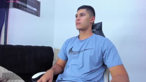 Dylan  independent model  online show from 02.03.25